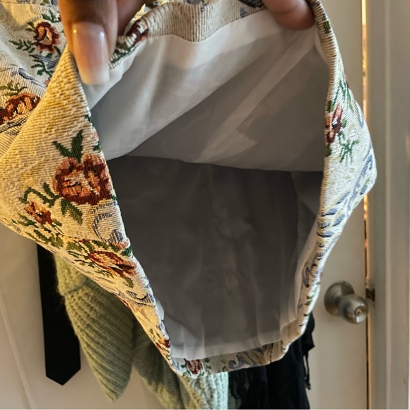 EDIKTED Floral Tapestry Lace-Up Back Strapless Minidress - Picture 7 of 8